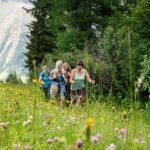 LIFESTYLE. Passi lenti, emozioni autentiche: l’estate in cammino del Gassenhof 4*S in Val Ridanna.