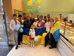 SOCIALE. Presentato il fiocco di neve per l’Ucraina