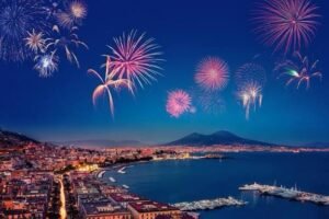 ATTUALITÀ. Capodanno a Napoli: cambio di location. Gli eventi si terranno in Piazza Municipio