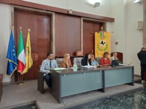 SCUOLA. La Città Metropolitana di Napoli riunisce istituzioni e dirigenti scolastici: “Un’offerta formativa completa e omogenea su tutto il territorio”