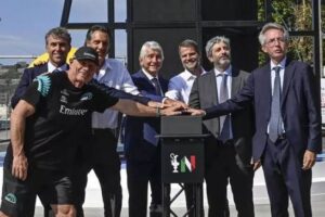 ATTUALITÀ. America’s Cup, Manfredi: “Cambiata finalmente la reputazione di Napoli nel mondo”