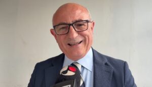 AVERSA. Il sindaco Matacena si dimette